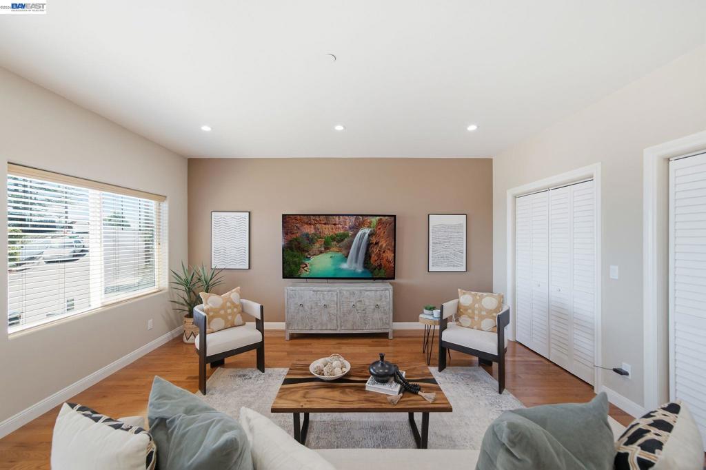 17208 President Dr Property Photo 24