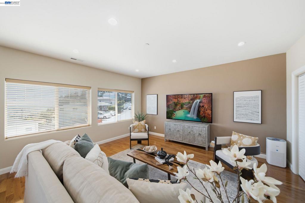 17208 President Dr Property Photo 26