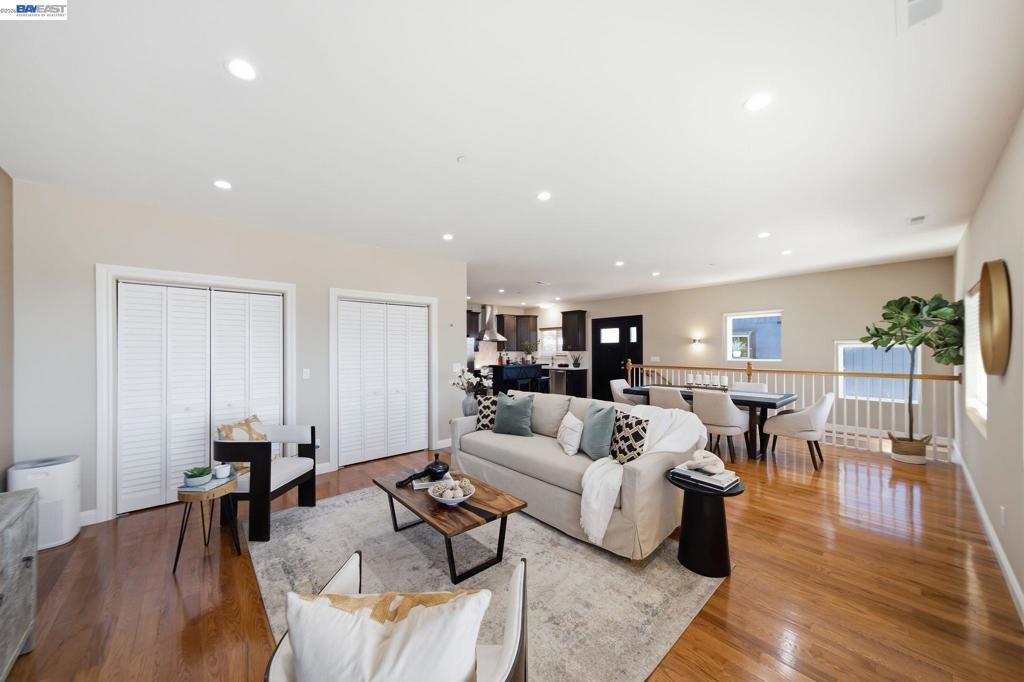 17208 President Dr Property Photo 27