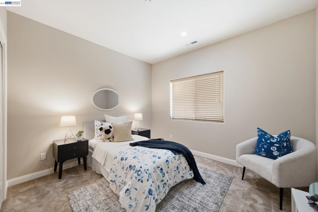 17208 President Dr Property Photo 29
