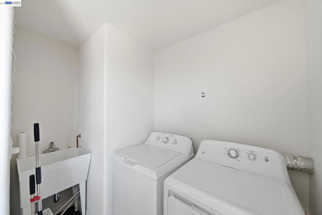 17208 President Dr Property Photo 38