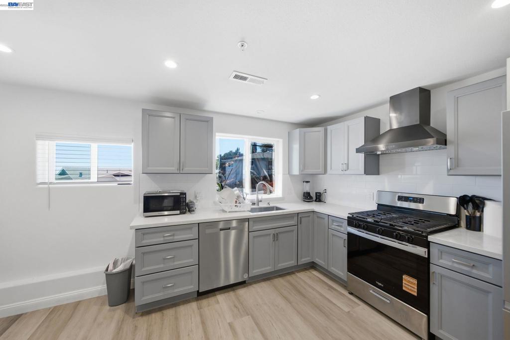 17208 President Dr Property Photo 40