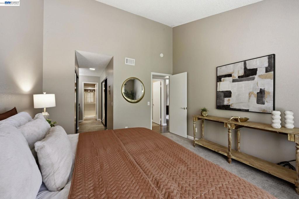 37200 Meadowbrook Cmn 203 Property Photo 14