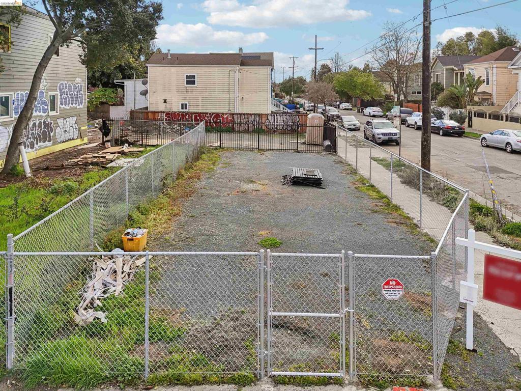 1495 5th St Property Photo 3