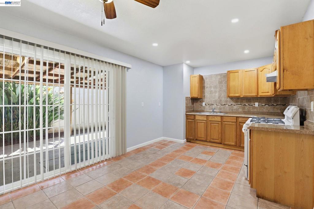 40 Gonzalez Dr Property Photo 9