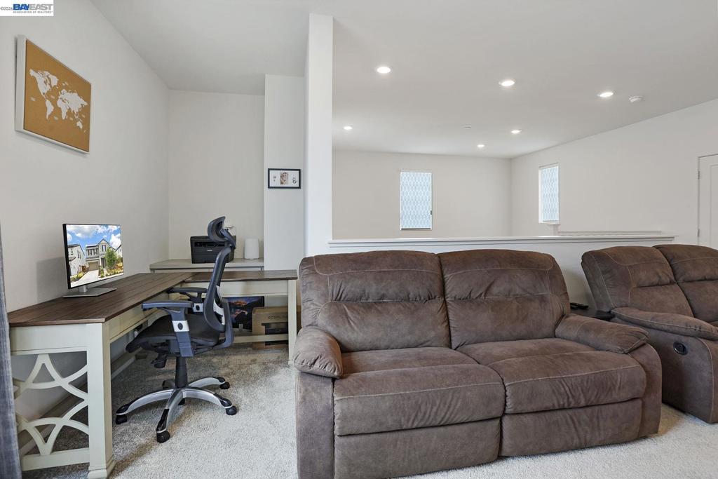 5342 Gatlin Dr Property Photo 43