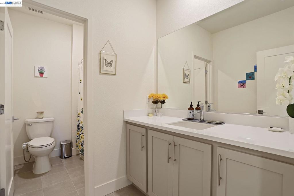 5342 Gatlin Dr Property Photo 46
