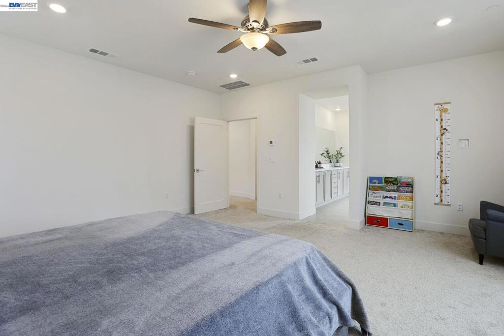 5342 Gatlin Dr Property Photo 55