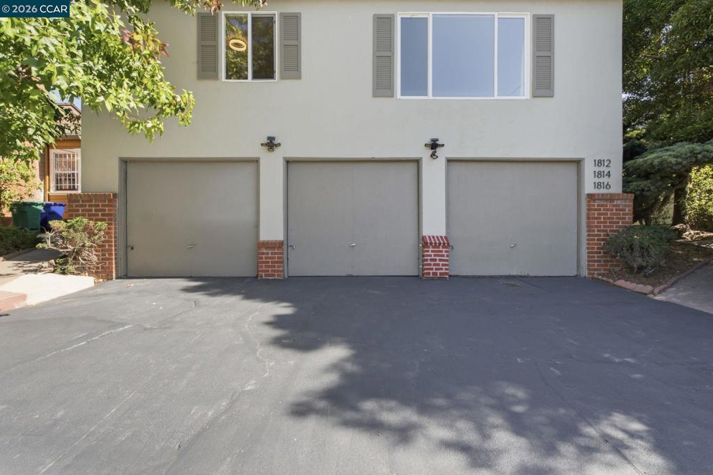 1812 Carlson Blvd Property Photo 1