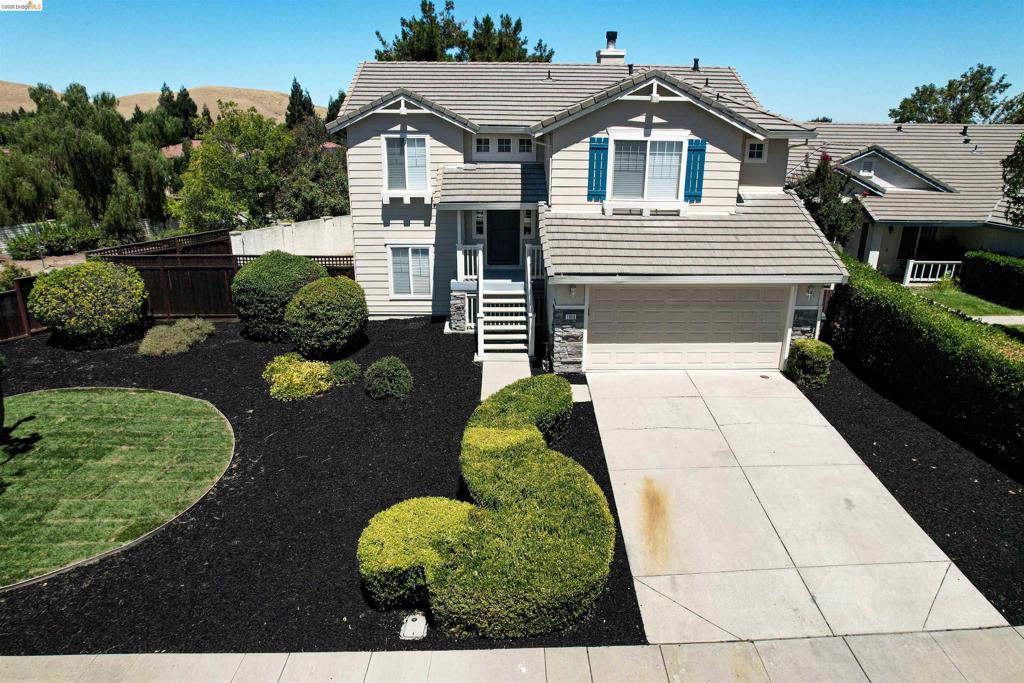 1000 Sandstone Ct Property Photo 2