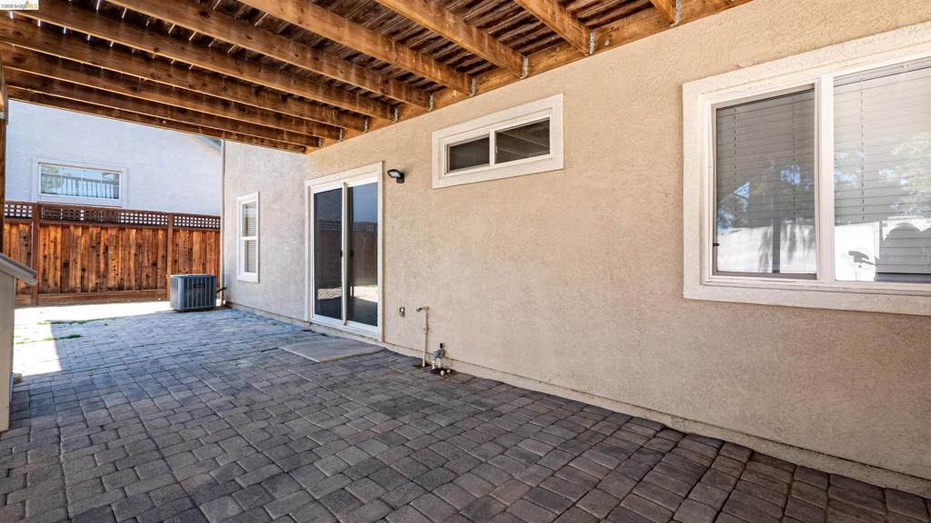 1000 Sandstone Ct Property Photo 31