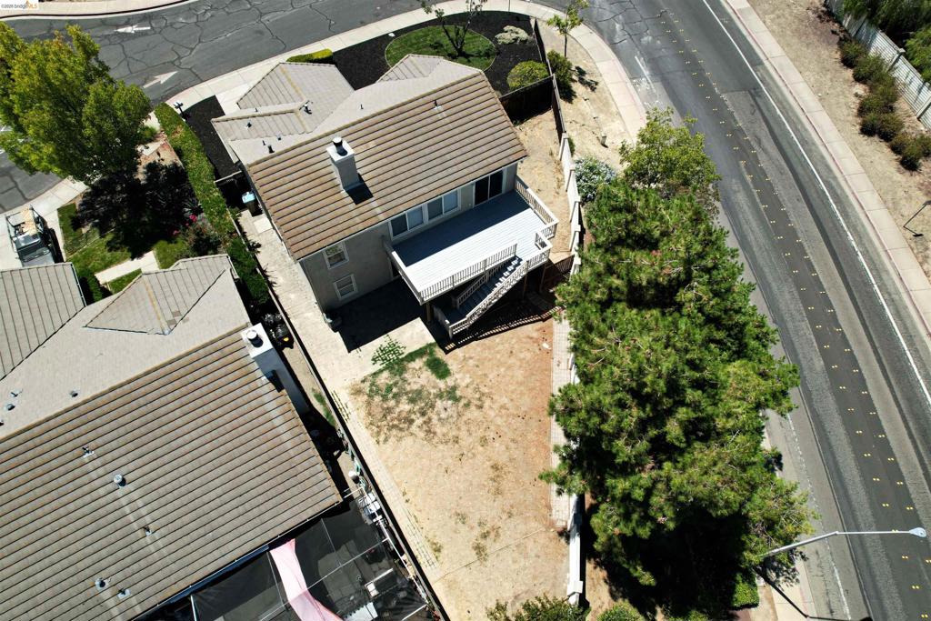 1000 Sandstone Ct Property Photo 33