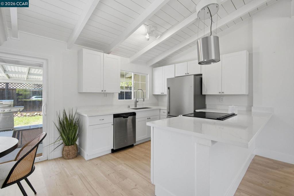 3025 Justin Way Property Photo 16