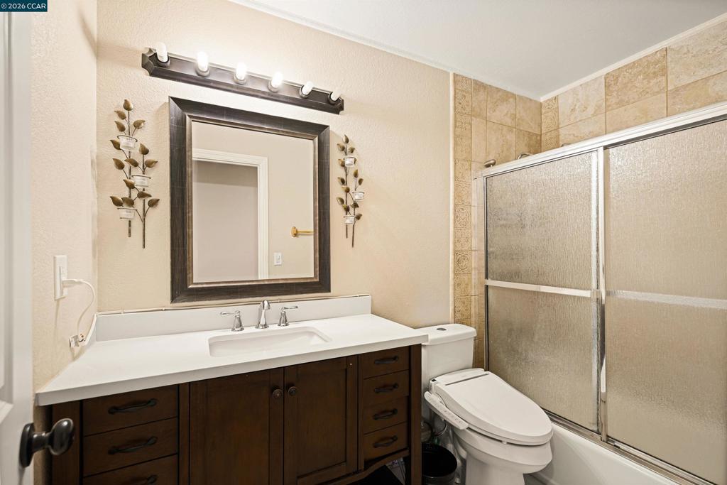 1694 Tammy Ln Property Photo 23