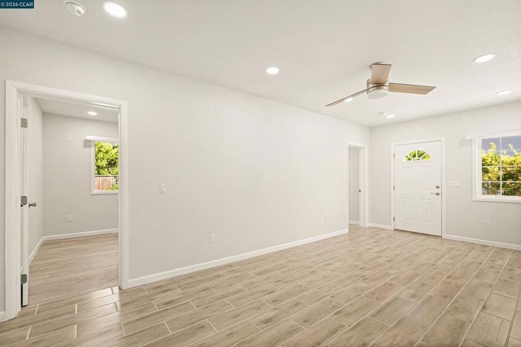 1694 Tammy Ln Property Photo 40