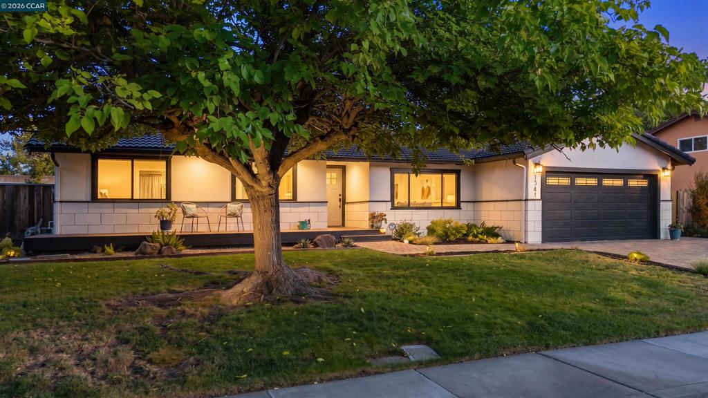 1541 Longford Ct Property Photo 3