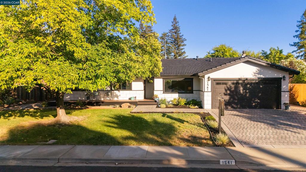 1541 Longford Ct Property Photo 24
