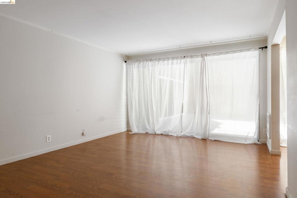 398 Adams St 104 Property Photo 3