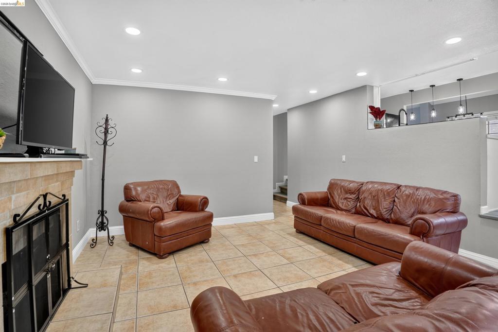 2717 Lobelia Ct Property Photo 18