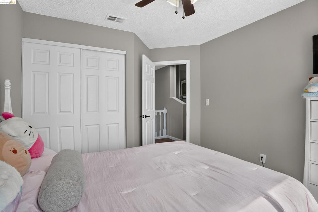 2717 Lobelia Ct Property Photo 28