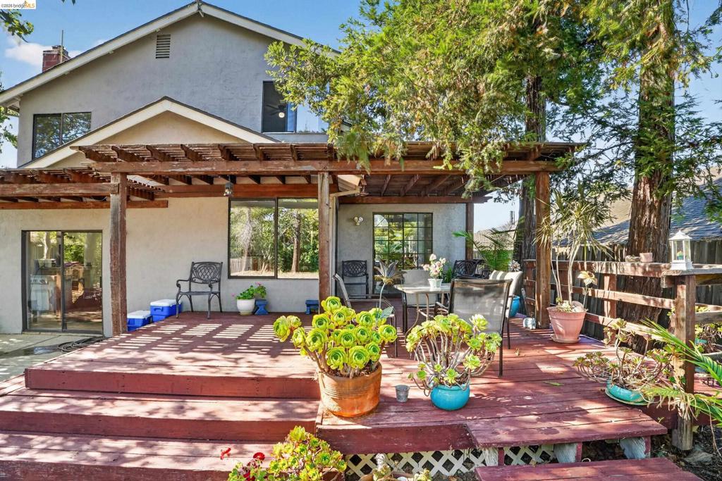 2717 Lobelia Ct Property Photo 41