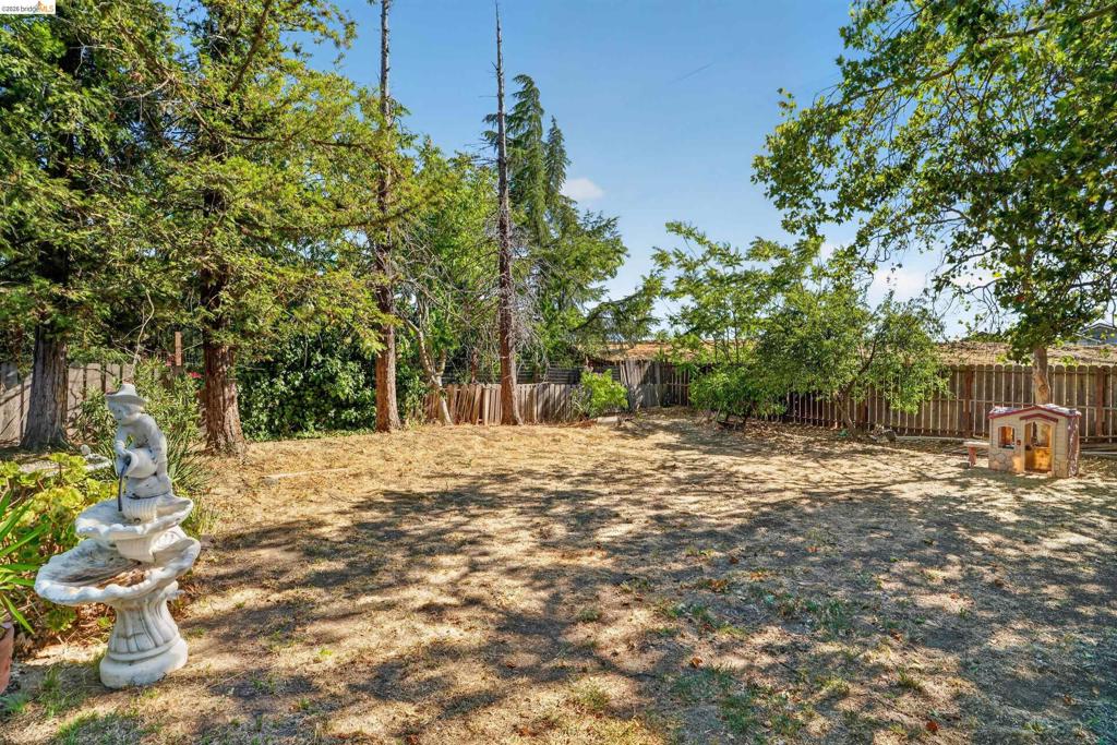 2717 Lobelia Ct Property Photo 49