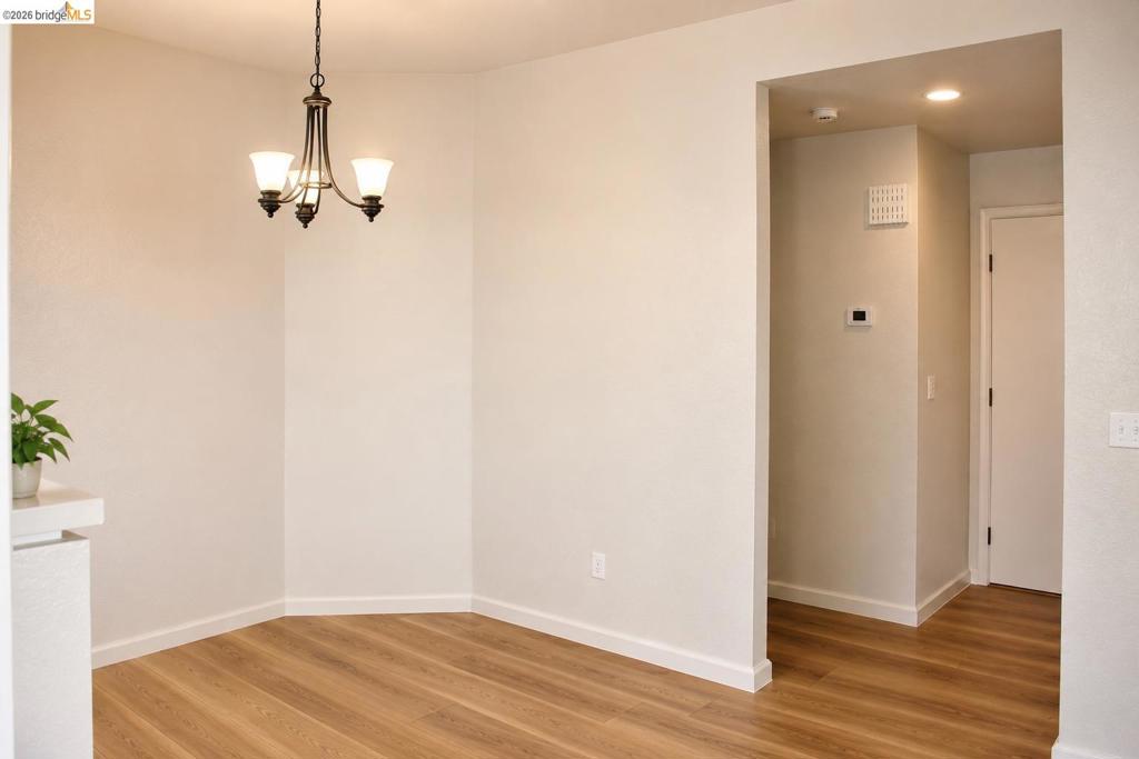 256 Napoli Ct Property Photo 3