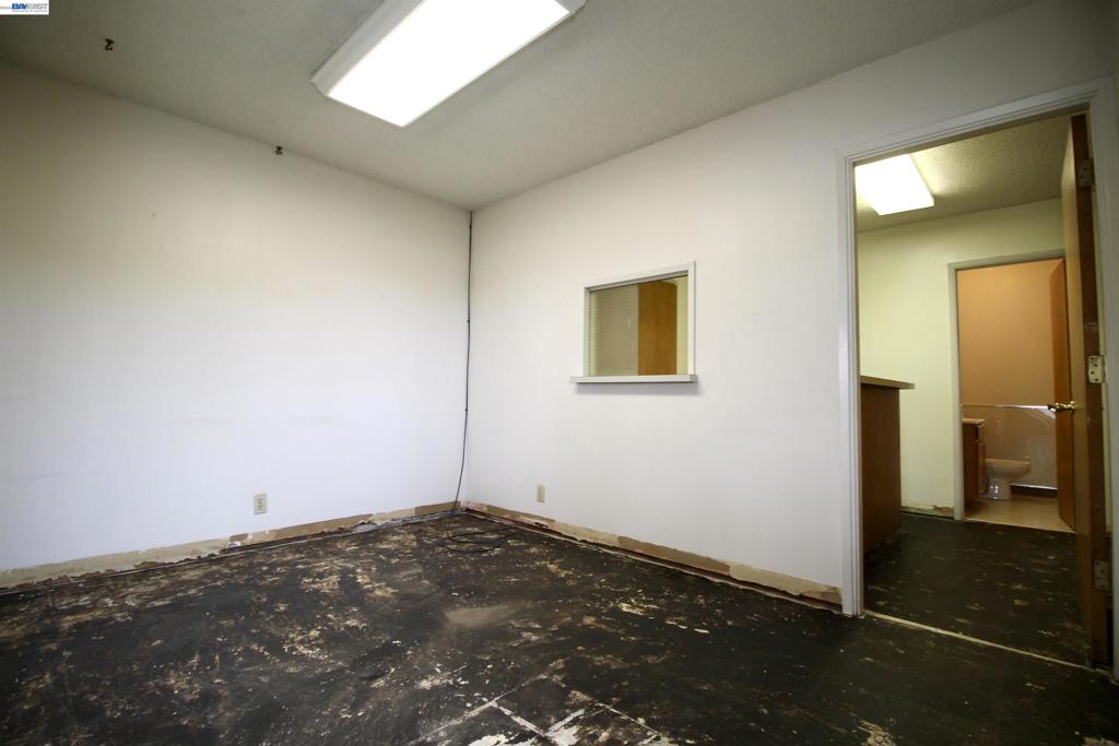 15845 Channel Property Photo 5