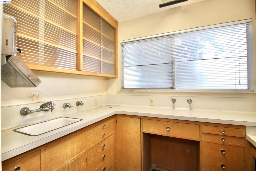 15845 Channel Property Photo 15