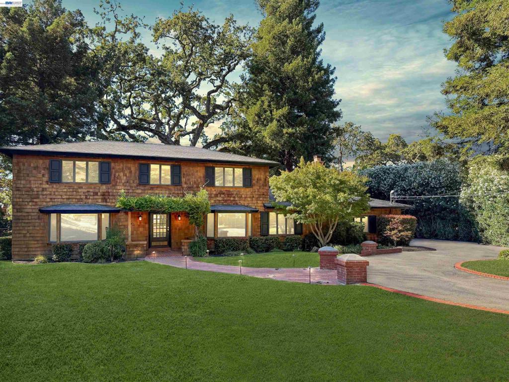 1065 Westridge Ave Property Photo