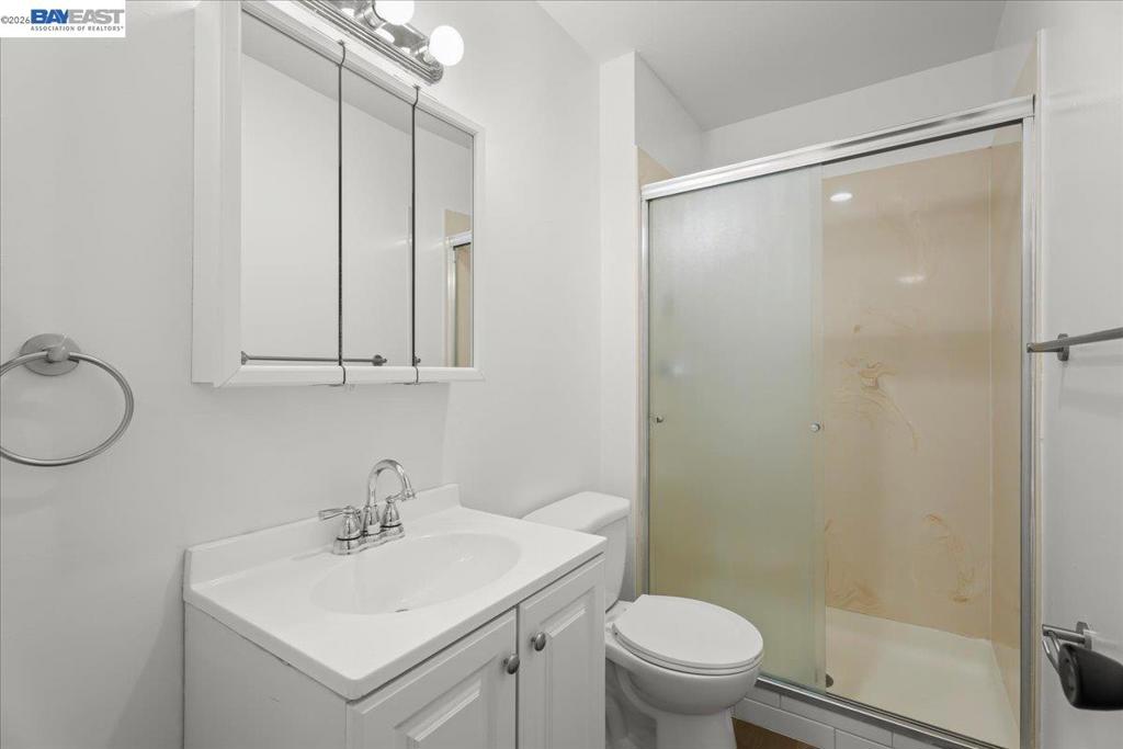 25684 Spring Dr Property Photo 5