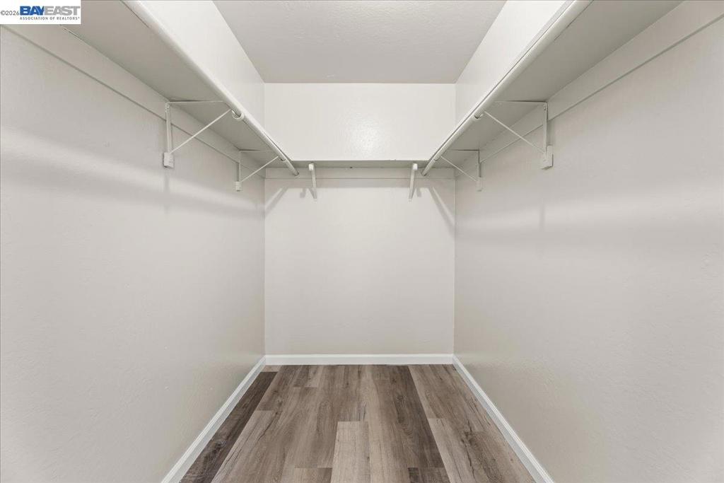 25684 Spring Dr Property Photo 21