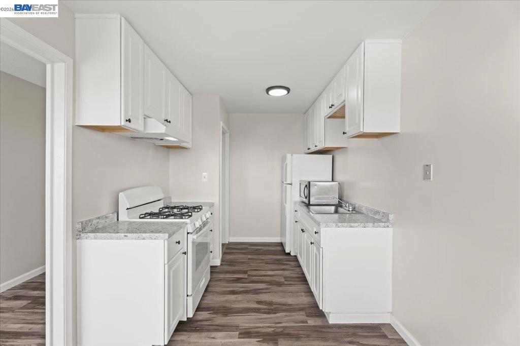 25684 Spring Dr Property Photo 24