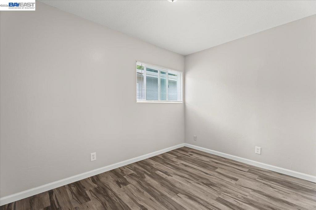 25684 Spring Dr Property Photo 25