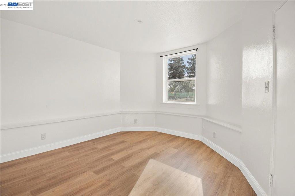 184 A St Property Photo 14