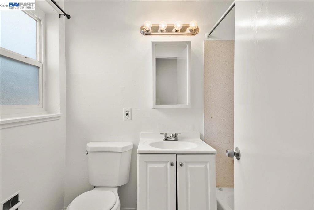 184 A St Property Photo 18