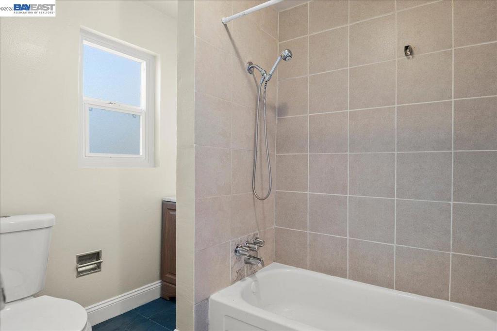 184 A St Property Photo 36