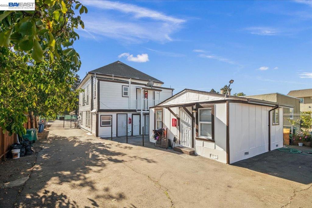 184 A St Property Photo 38