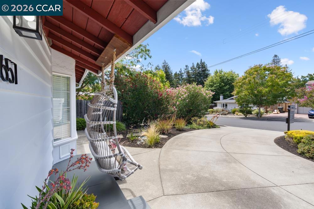 6657 Waverly Rd Property Photo 6
