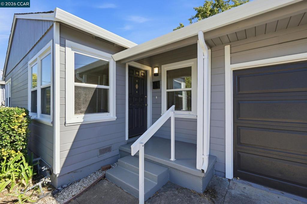 2880 Mount Diablo St Property Photo 2