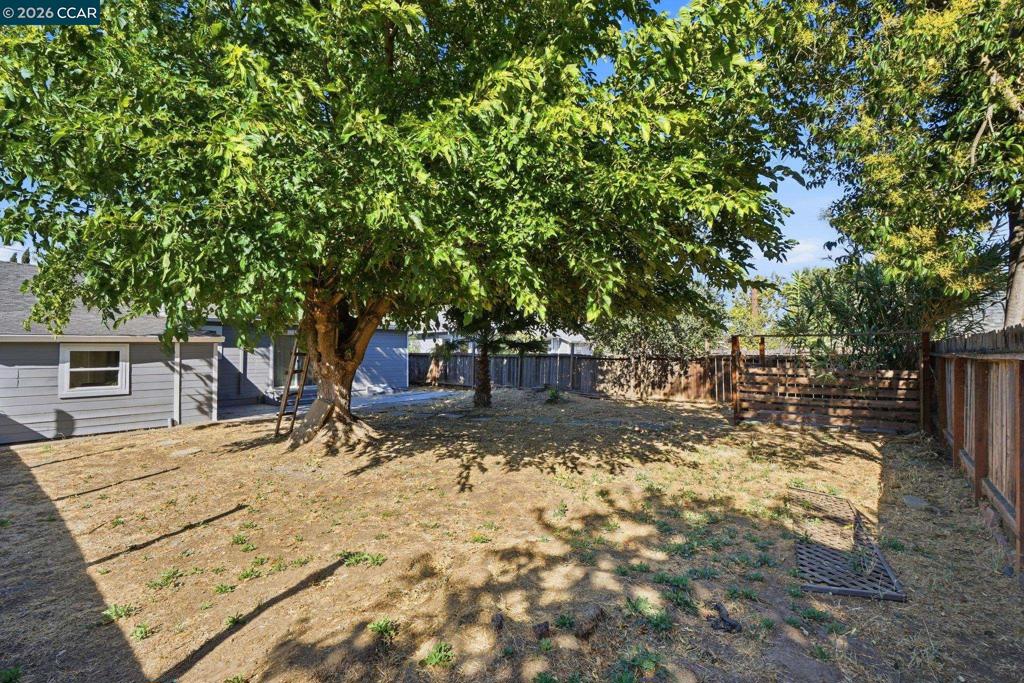 2880 Mount Diablo St Property Photo 23