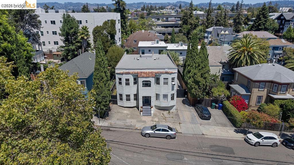 74 Pearl St Property Photo 3