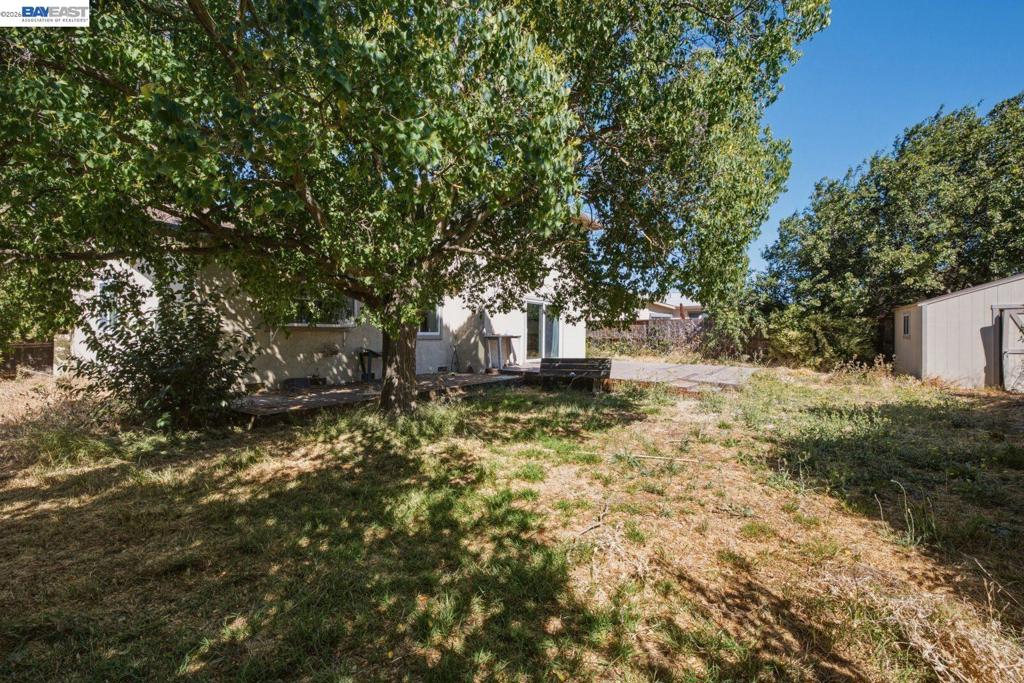 838 Spindrift Pl Property Photo 43