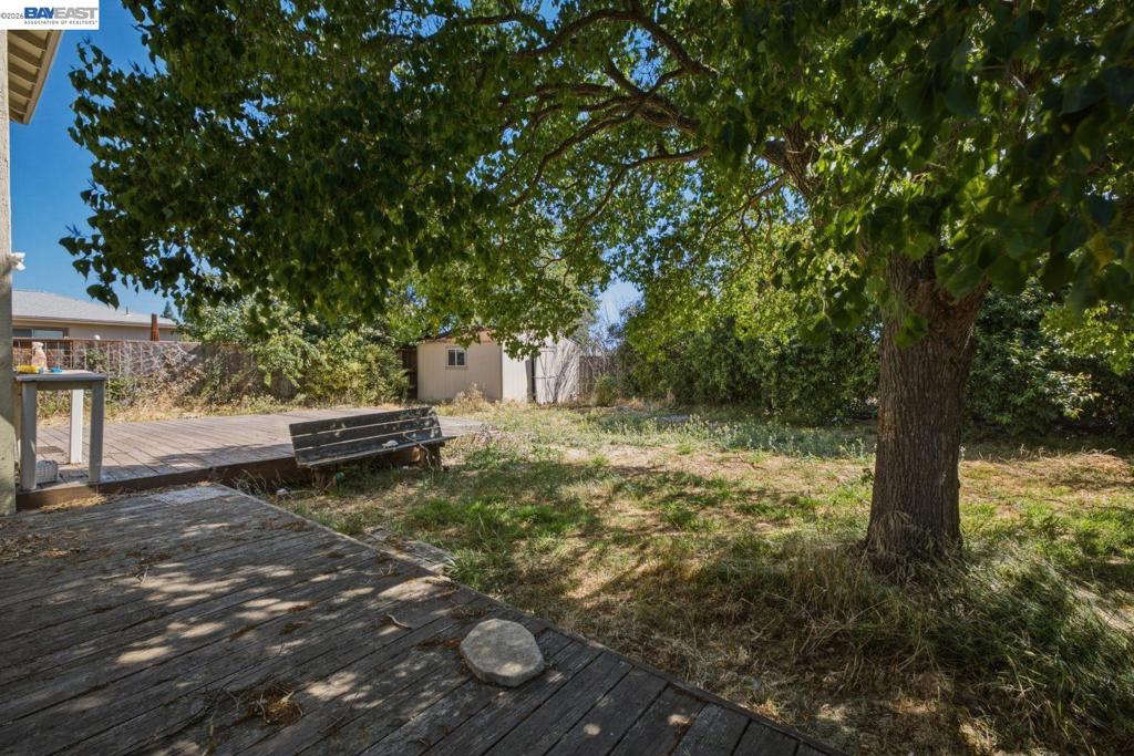 838 Spindrift Pl Property Photo 45