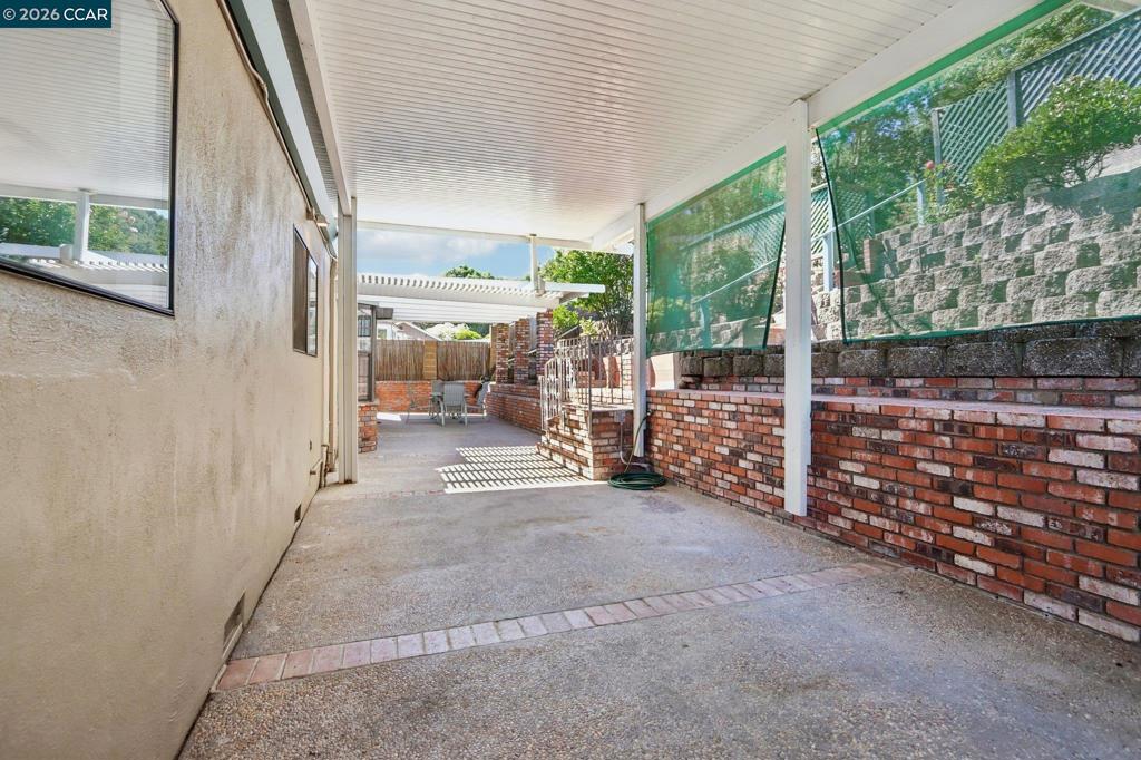 5456 Degnan Dr Property Photo 30