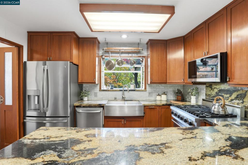 419 Kingsley Ct Property Photo 8