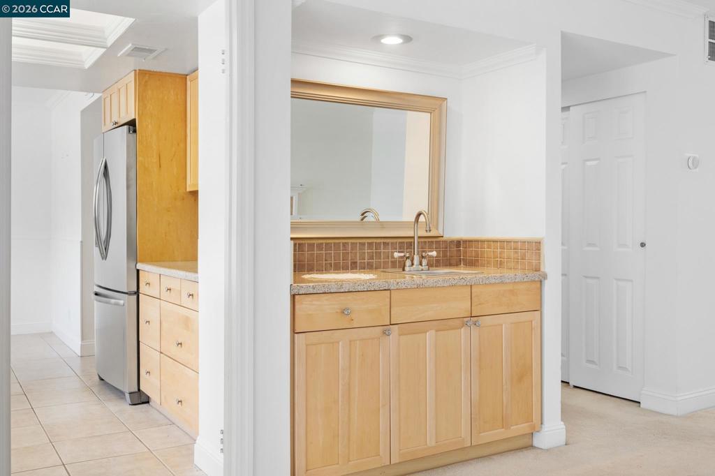 1617 Ptarmigan Dr 1a Property Photo 7