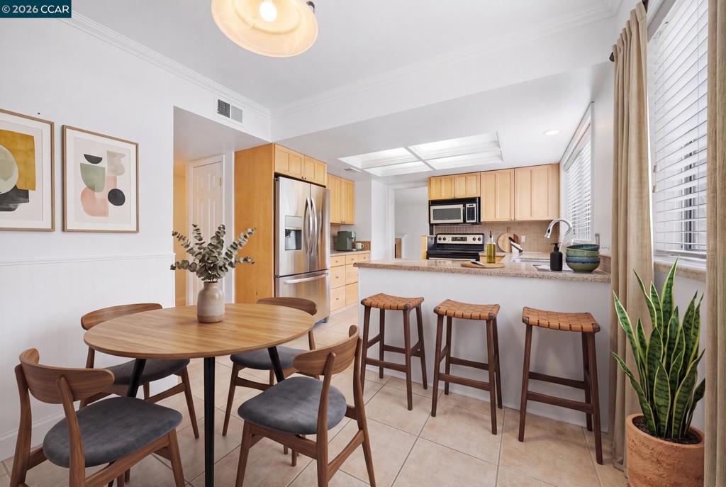 1617 Ptarmigan Dr 1a Property Photo 10