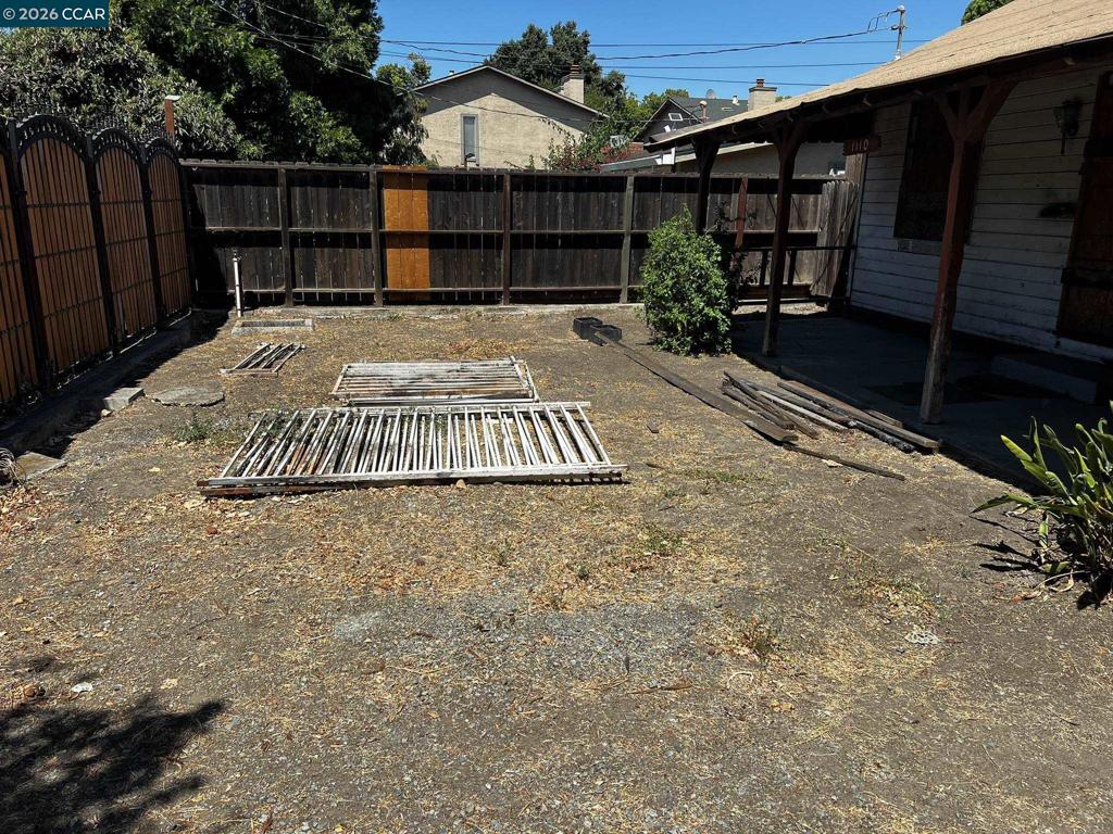 1110 Eureka Lane Property Photo 3