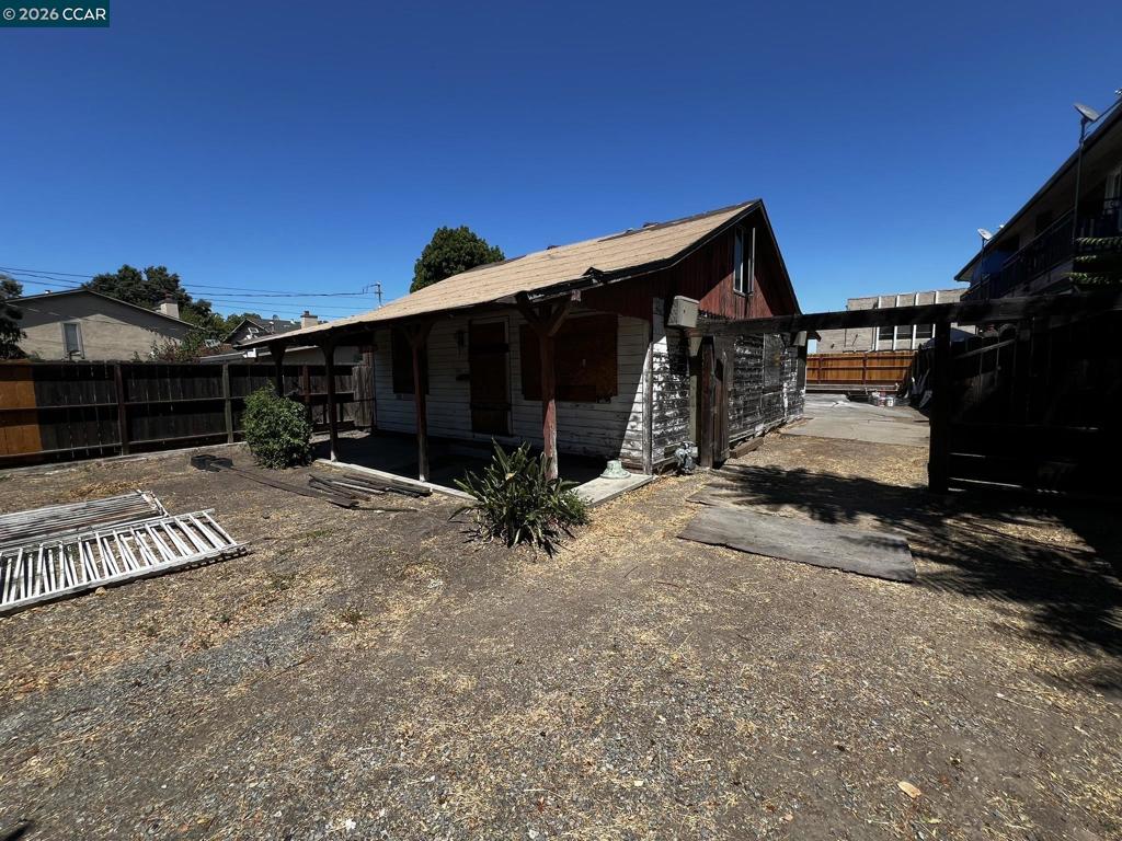 1110 Eureka Lane Property Photo 24